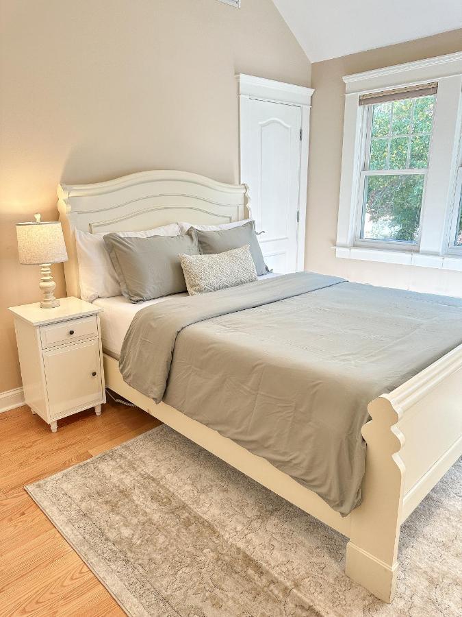 7 Mins Drive To Yale, Large Fenced Yard Villa New Haven Eksteriør bilde